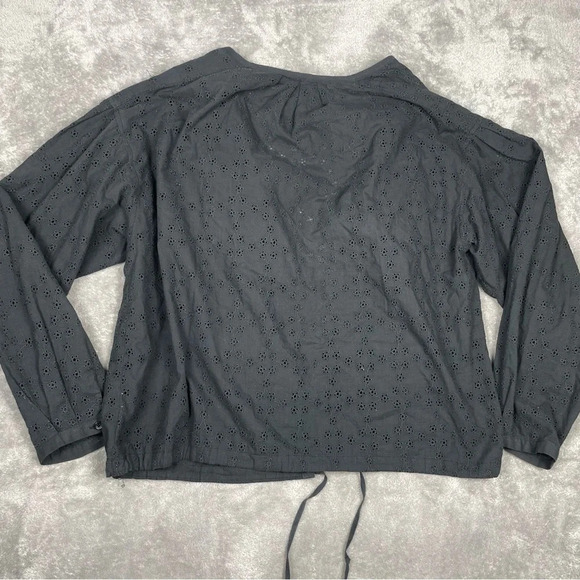 Free People Top Womens Small Black Stars Align Eyelet Beachy Boho Neutral Basic - Picture 7 of 9